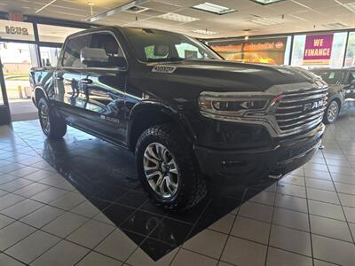 2020 RAM 1500 Laramie Longhorn 4DR CREW CAB/V8   - Photo 2 - Hamilton, OH 45015