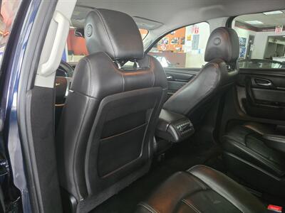 2016 Chevrolet Traverse LT 4DR SUV w/2LT   - Photo 11 - Hamilton, OH 45015