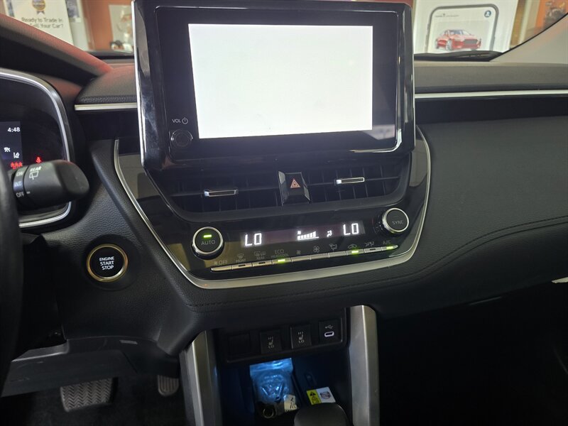 2023 Toyota Corolla Cross XLE - Photo 26 - Hamilton, OH 45015