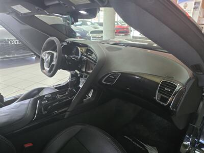 2017 Chevrolet Corvette Stingray Z51   - Photo 13 - Hamilton, OH 45015
