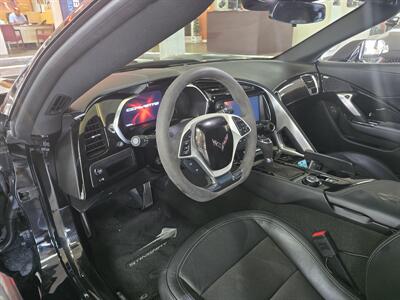 2017 Chevrolet Corvette Stingray Z51   - Photo 9 - Hamilton, OH 45015