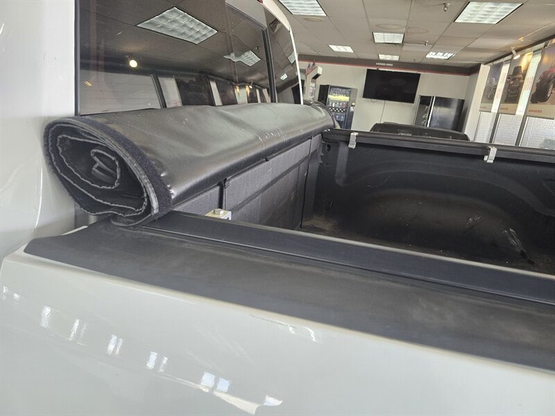 2015 RAM 1500 Big Horn - Photo 29 - Hamilton, OH 45015