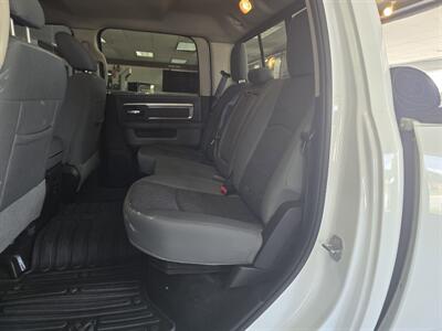 2015 RAM 1500 Big Horn - Photo 12 - Hamilton, OH 45015
