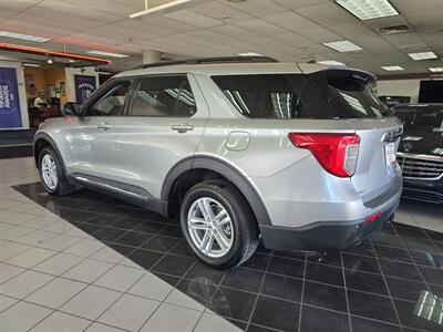 2024 Ford Explorer XLT 4DR SUV AWD   - Photo 6 - Hamilton, OH 45015