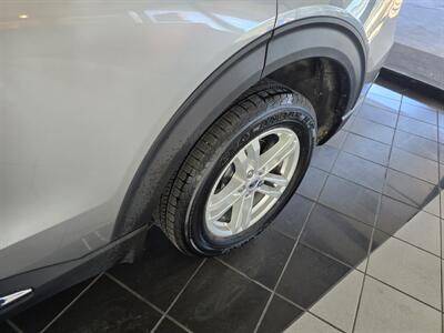 2024 Ford Explorer XLT 4DR SUV AWD   - Photo 39 - Hamilton, OH 45015