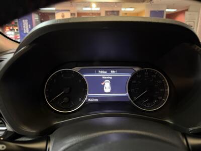 2021 Nissan Sentra SR 4DR SEDAN   - Photo 11 - Hamilton, OH 45015