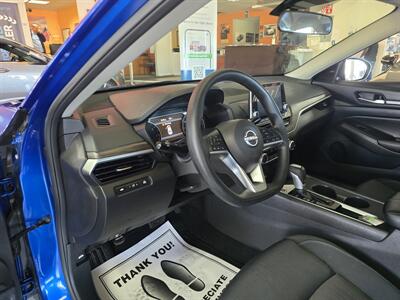 2025 Nissan Altima 2.5 SV 4DR SEDAN - Photo 8 - Hamilton, OH 45015