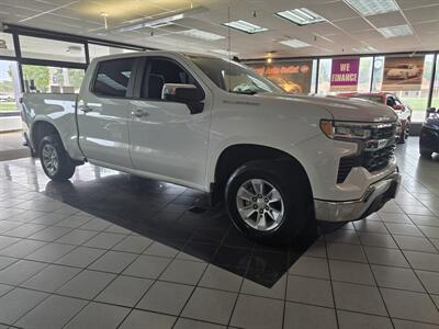 2025 Chevrolet Silverado 1500 LT-CREW CAB-V8 - Photo 3 - Hamilton, OH 45015
