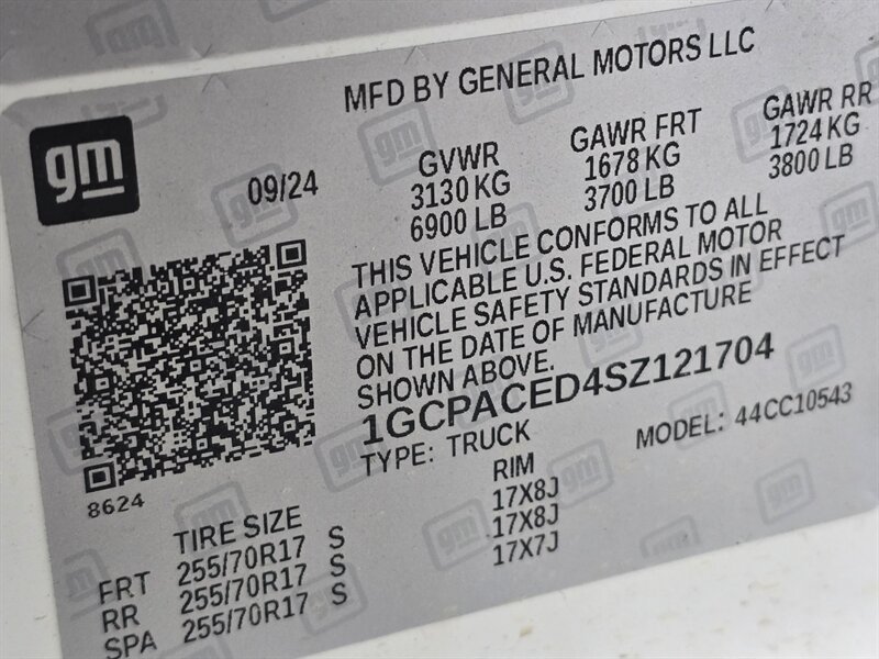 2025 Chevrolet Silverado 1500 LT-CREW CAB-V8 - Photo 38 - Hamilton, OH 45015