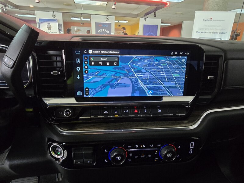 2025 Chevrolet Silverado 1500 LT-CREW CAB-V8 - Photo 26 - Hamilton, OH 45015
