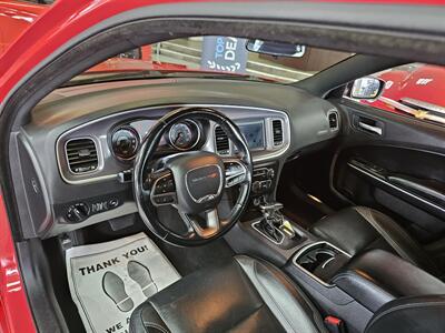 2022 Dodge Charger SXT 4DR SEDAN   - Photo 11 - Hamilton, OH 45015