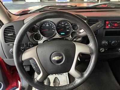 2010 Chevrolet Silverado 1500 LT 4DR EXTENDED CAB - Photo 14 - Hamilton, OH 45015