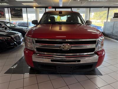 2010 Chevrolet Silverado 1500 LT 4DR EXTENDED CAB - Photo 2 - Hamilton, OH 45015