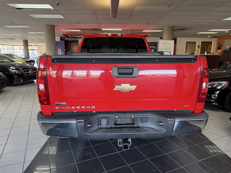 2010 Chevrolet Silverado 1500 LT 4DR EXTENDED CAB - Photo 6 - Hamilton, OH 45015