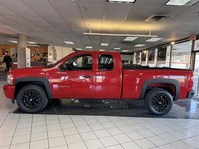 2010 Chevrolet Silverado 1500 LT 4DR EXTENDED CAB - Photo 8 - Hamilton, OH 45015