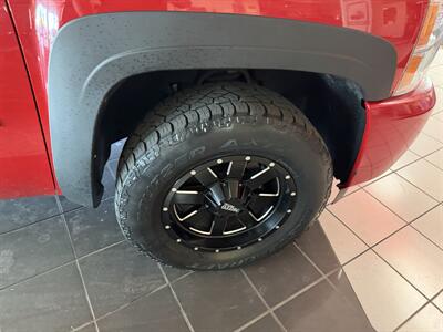 2010 Chevrolet Silverado 1500 LT 4DR EXTENDED CAB - Photo 26 - Hamilton, OH 45015