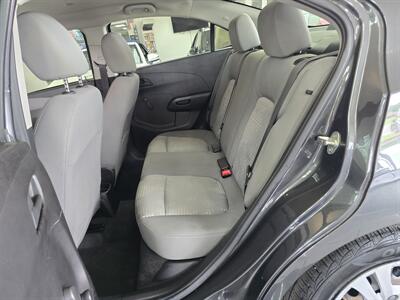 2019 Chevrolet Sonic LS Auto 4DR SEDAN   - Photo 11 - Hamilton, OH 45015