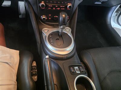 2015 Nissan 370Z ROADSTER 2DR CONVERTIBLE   - Photo 19 - Hamilton, OH 45015
