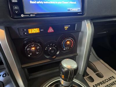 2017 Toyota 86 Base 2DR COUPE - Photo 22 - Hamilton, OH 45015