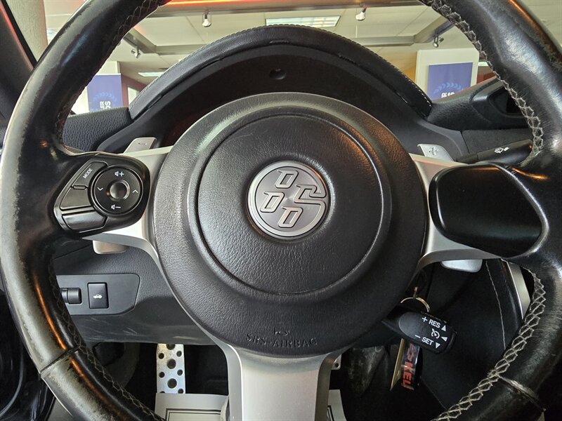 2017 Toyota 86 Base 2DR COUPE - Photo 18 - Hamilton, OH 45015