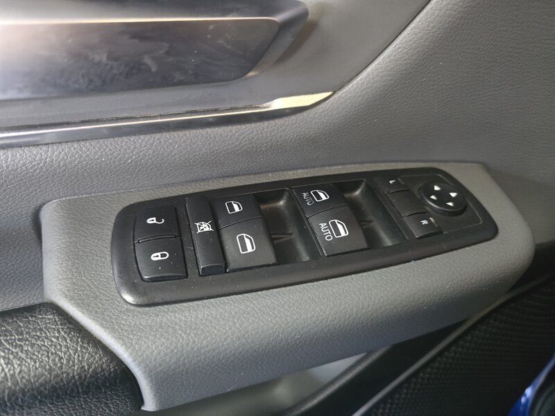 2019 RAM 1500 Big Horn 4DR CREW CAB - Photo 18 - Hamilton, OH 45015