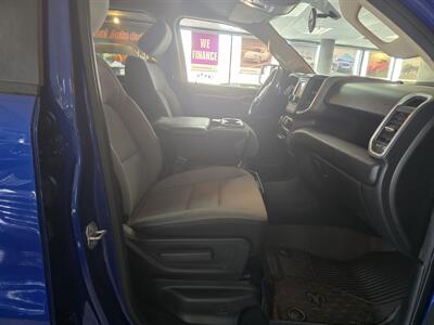 2019 RAM 1500 Big Horn 4DR CREW CAB - Photo 17 - Hamilton, OH 45015