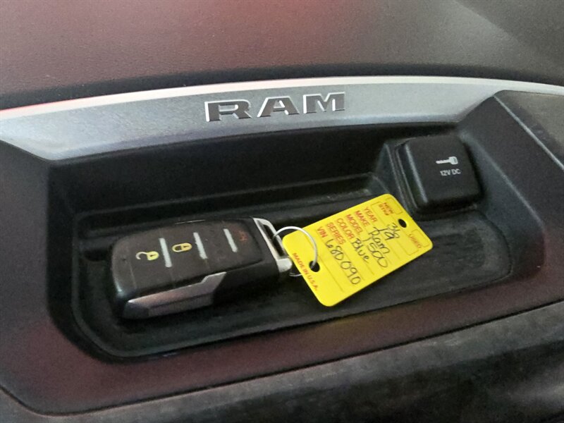 2019 RAM 1500 Big Horn 4DR CREW CAB - Photo 27 - Hamilton, OH 45015