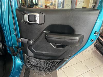 2020 Jeep Wrangler UNLIMITED SPORT 4DR SUV 4X4   - Photo 18 - Hamilton, OH 45015