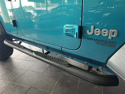 2020 Jeep Wrangler UNLIMITED SPORT 4DR SUV 4X4   - Photo 26 - Hamilton, OH 45015