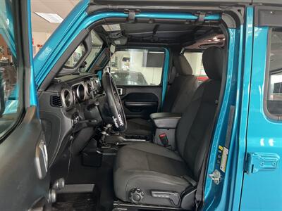 2020 Jeep Wrangler UNLIMITED SPORT 4DR SUV 4X4   - Photo 9 - Hamilton, OH 45015