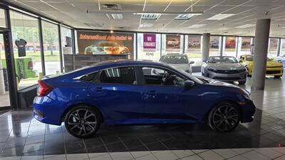 2019 Honda Civic Sport 4DR SEDAN - Photo 5 - Hamilton, OH 45015
