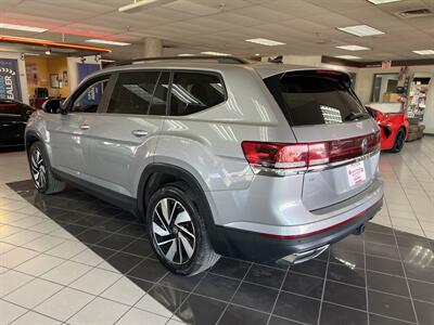 2024 Volkswagen Atlas SE   - Photo 7 - Hamilton, OH 45015