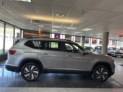 2024 Volkswagen Atlas SE   - Photo 4 - Hamilton, OH 45015