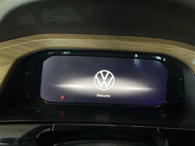 2024 Volkswagen Atlas SE   - Photo 11 - Hamilton, OH 45015
