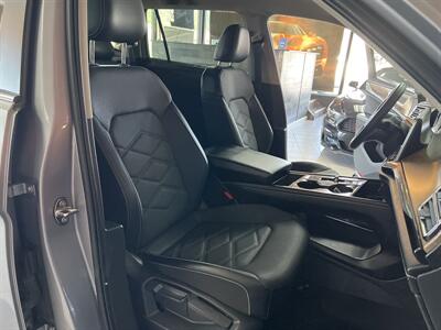 2024 Volkswagen Atlas SE   - Photo 25 - Hamilton, OH 45015