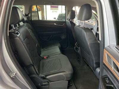 2024 Volkswagen Atlas SE   - Photo 21 - Hamilton, OH 45015