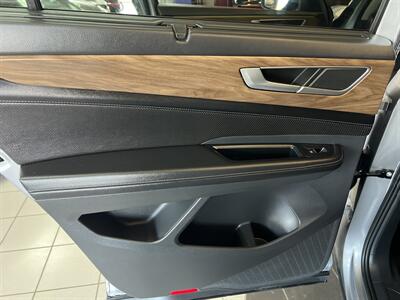 2024 Volkswagen Atlas SE   - Photo 20 - Hamilton, OH 45015