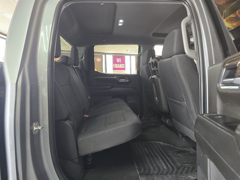 2025 Chevrolet Silverado 1500 LT - Photo 17 - Hamilton, OH 45015