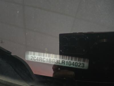 2020 Chrysler Pacifica Touring L  4DR MINI-VAN CAMERA   - Photo 23 - Hamilton, OH 45015