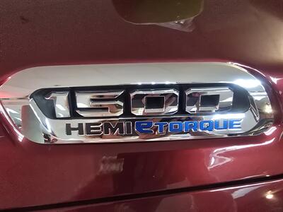 2024 RAM 1500 Laramie CREW CAB/HEMI - Photo 34 - Hamilton, OH 45015