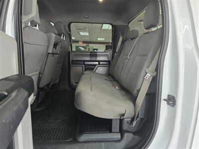 2019 Ford F-350 XLT SUPER CREW 4X4/FX4   - Photo 10 - Hamilton, OH 45015