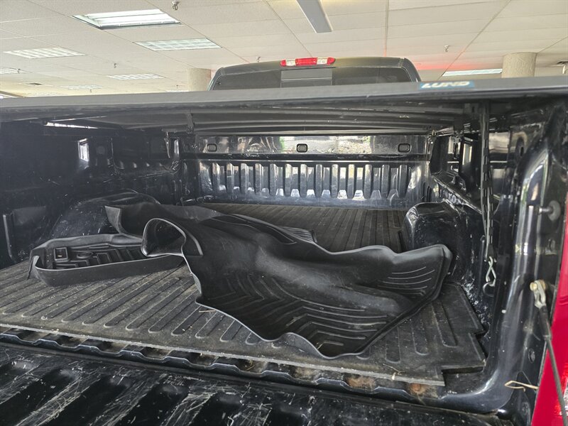 2012 GMC Sierra 1500 SLE 4DR EXTENDED CAB 4X4 - Photo 32 - Hamilton, OH 45015