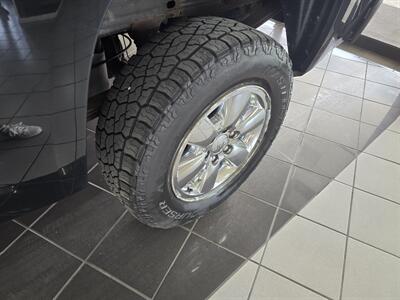 2012 GMC Sierra 1500 SLE 4DR EXTENDED CAB 4X4 - Photo 26 - Hamilton, OH 45015