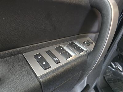 2012 GMC Sierra 1500 SLE 4DR EXTENDED CAB 4X4 - Photo 17 - Hamilton, OH 45015
