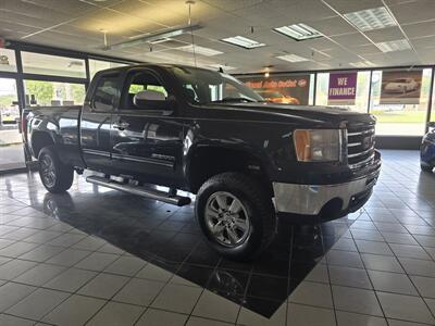 2012 GMC Sierra 1500 SLE 4DR EXTENDED CAB 4X4 - Photo 3 - Hamilton, OH 45015