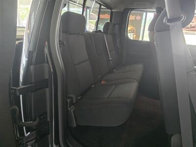 2012 GMC Sierra 1500 SLE 4DR EXTENDED CAB 4X4 - Photo 16 - Hamilton, OH 45015