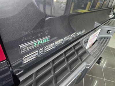 2012 GMC Sierra 1500 SLE 4DR EXTENDED CAB 4X4 - Photo 30 - Hamilton, OH 45015