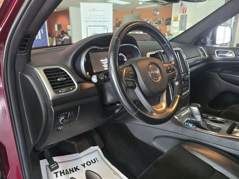 2018 Jeep Grand Cherokee Altitude - Photo 8 - Hamilton, OH 45015