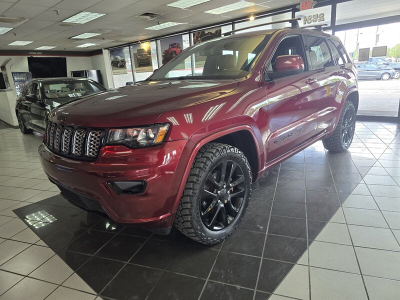 2018 Jeep Grand Cherokee Altitude   - Photo 1 - Hamilton, OH 45015
