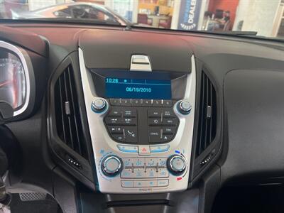 2015 Chevrolet Equinox LS   - Photo 13 - Hamilton, OH 45015